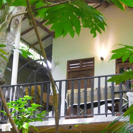 Nature Glow Cottage Udawalawe Exterior photo