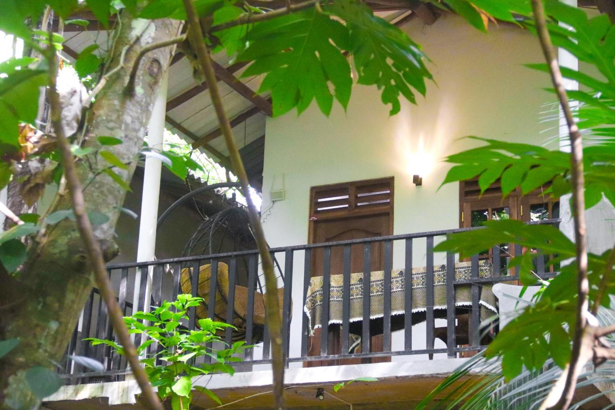 Nature Glow Cottage Udawalawe Exterior photo